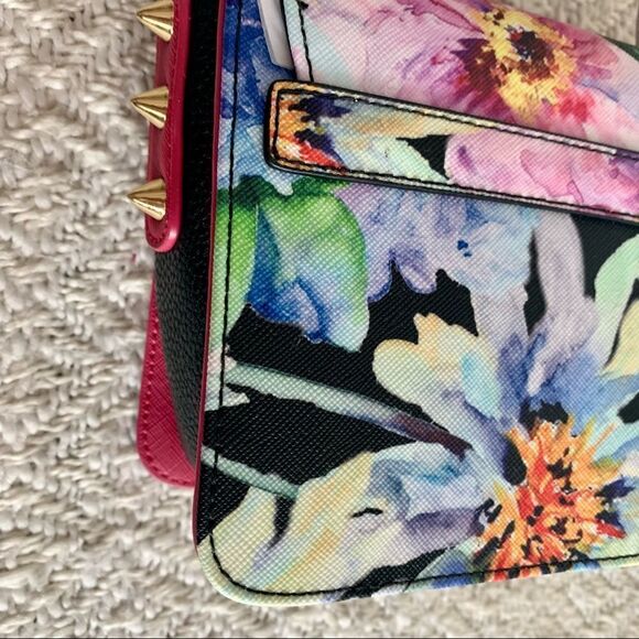 Nwt & Dust Bag Braccialini CRISTINA Mini Crossbody Floral Stud Bag - Picture 12 of 16